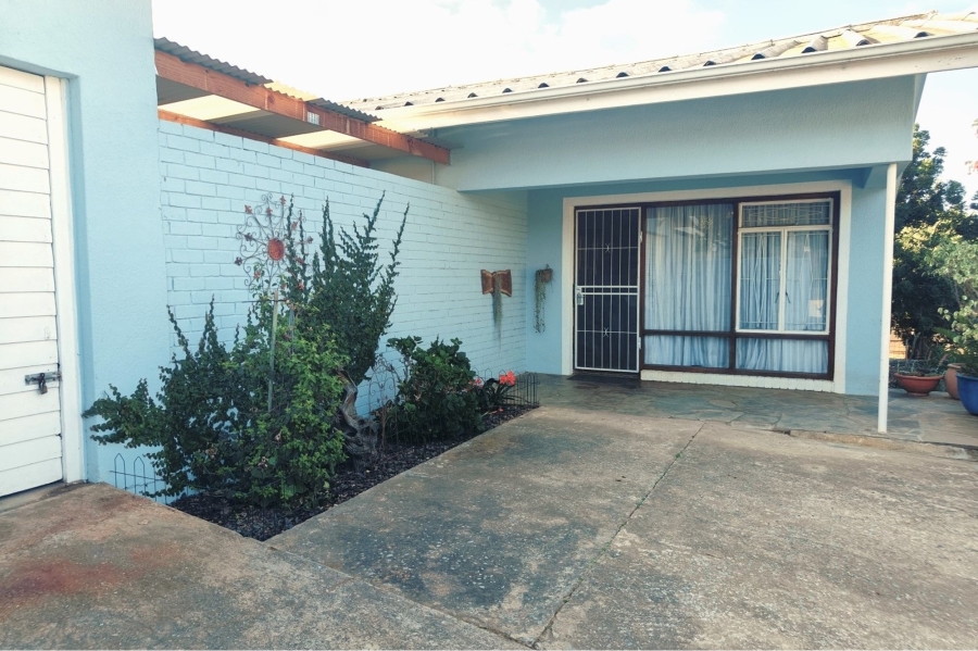 3 Bedroom Property for Sale in Moorreesburg Western Cape